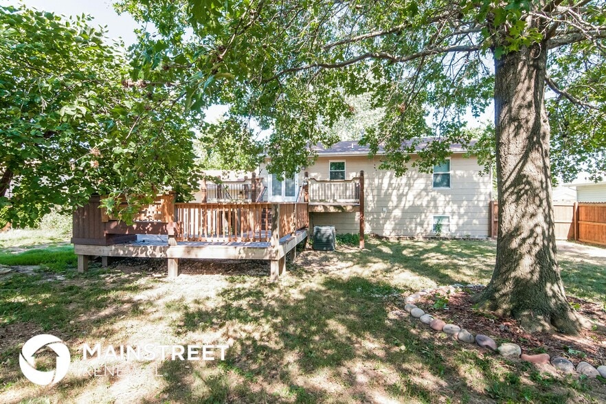 Building Photo - 1063 Haven View Dr