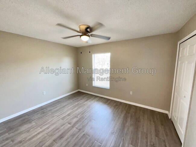 Building Photo - 1011 Morvan Ln