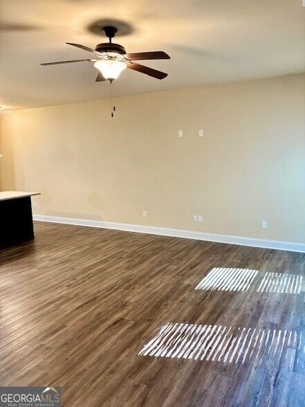 Building Photo - 193 CAMELLIA