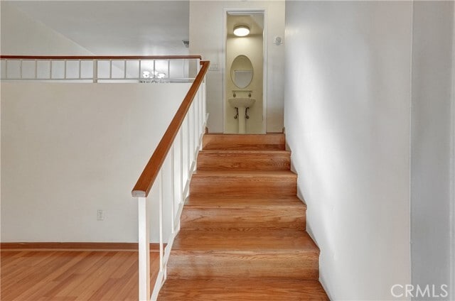 Building Photo - 1711 Grismer Ave