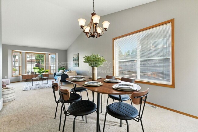 Building Photo - 3431 W 21st Ave