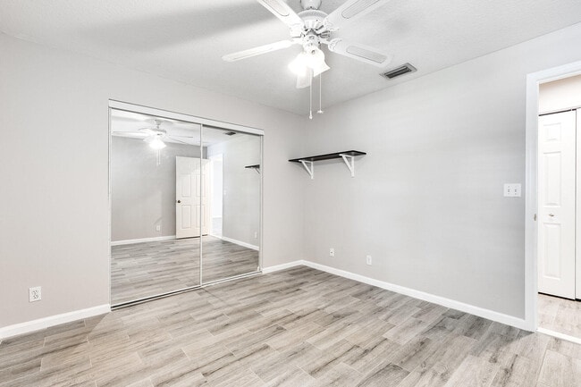 Building Photo - 11036 SE Sea Pines Cir