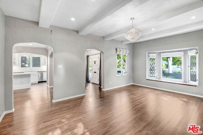 Building Photo - 11553 Otsego St
