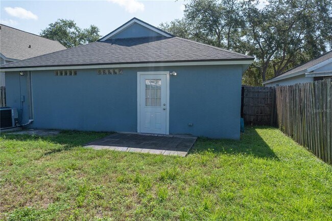 Building Photo - 1851 Falling Star Ln