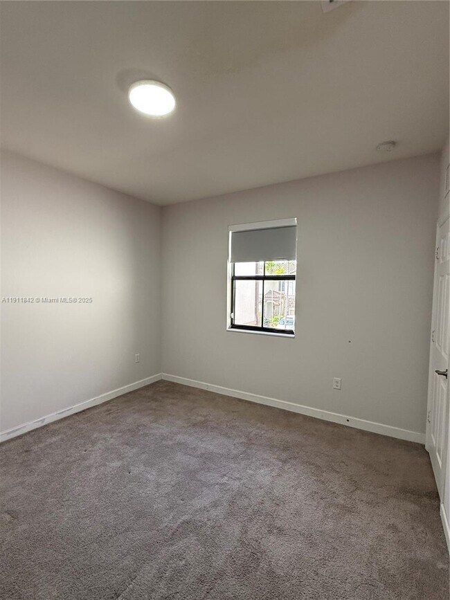 Building Photo - 9345 W 34th Ct