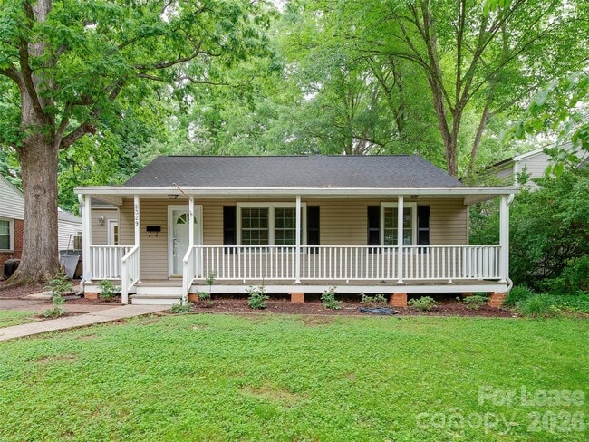 Building Photo - 2329 Kingsbury Dr