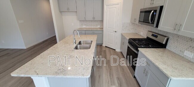 Building Photo - 10609 Potawatomi Ln