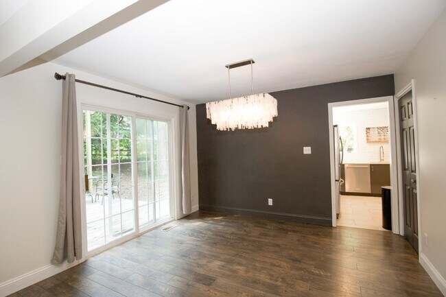 Building Photo - "3-Bedroom Home on Fox Hunt Lane in Southern Pines – Cozy Living Awaits!"