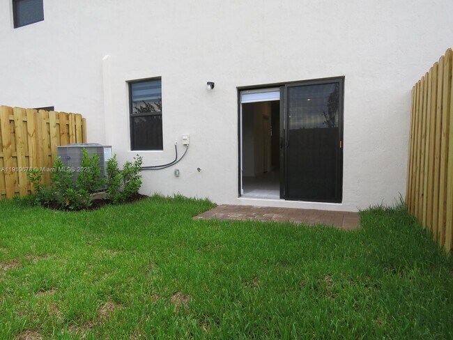 Building Photo - 23316 SW 133rd Ct