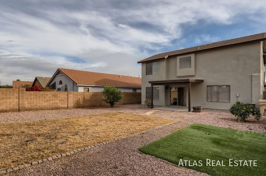 Building Photo - 12438 W San Juan Ave