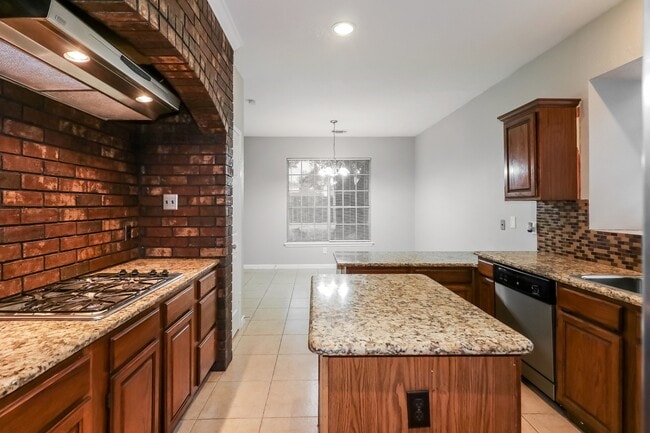 Building Photo - 1443 Autumn Dawn Ct