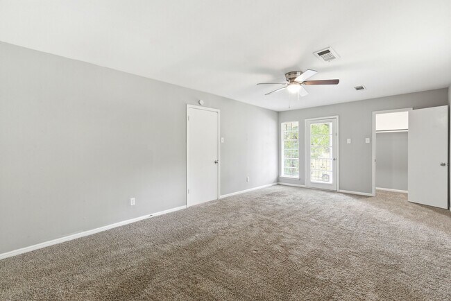 Building Photo - 7902 Lichen Ln