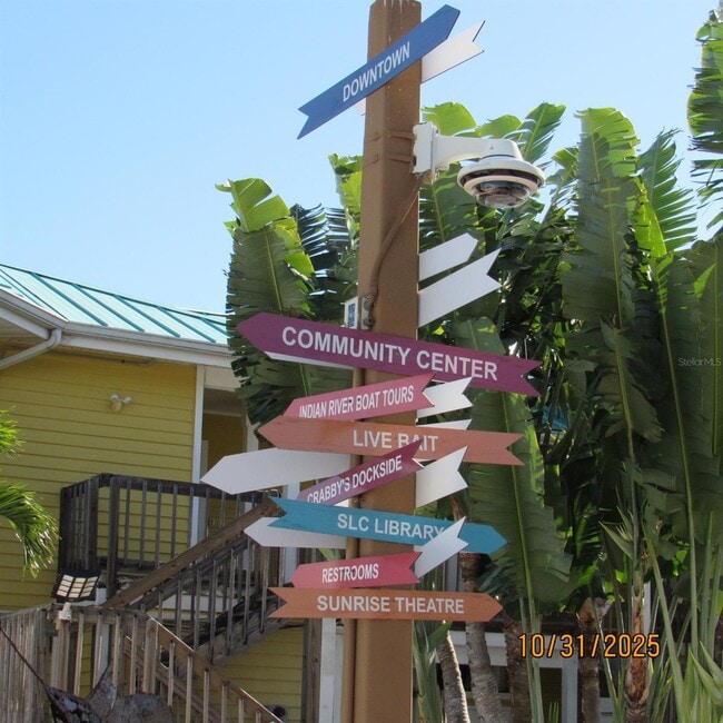 Building Photo - 2050 Oleander Blvd