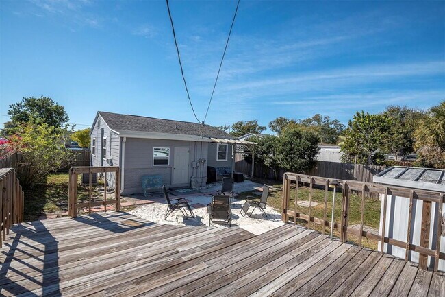 Building Photo - 4929 36th Ave N