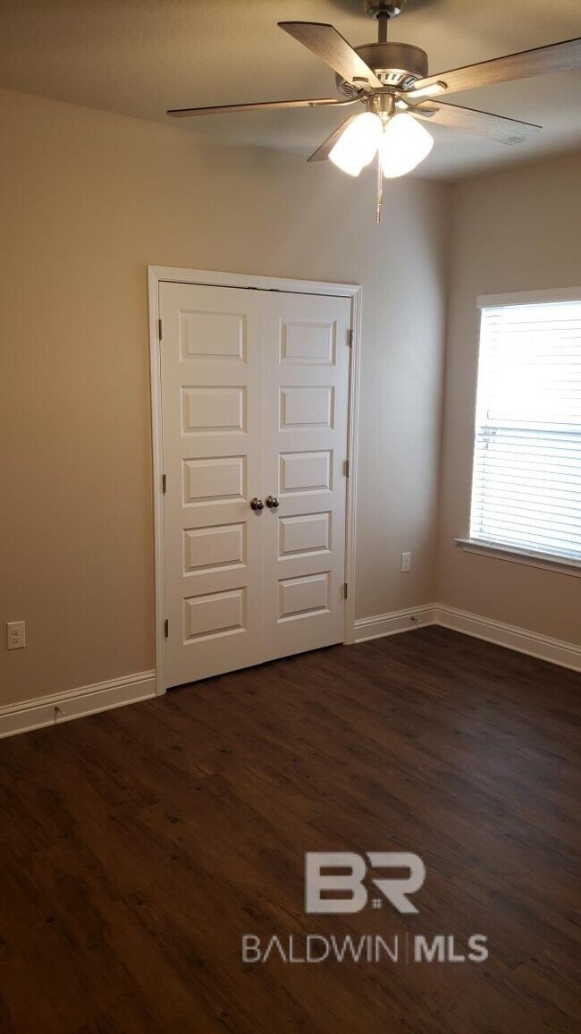 Building Photo - 24490 Kipling Ct
