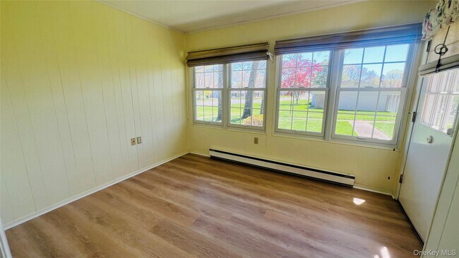 Building Photo - 399 Woodbridge Dr