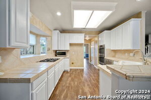 Building Photo - 1610 Adobe Square Dr
