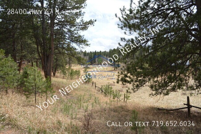 Building Photo - 28400 N Hwy 67