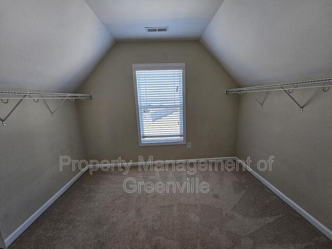 Building Photo - 695 Flintrock Dr