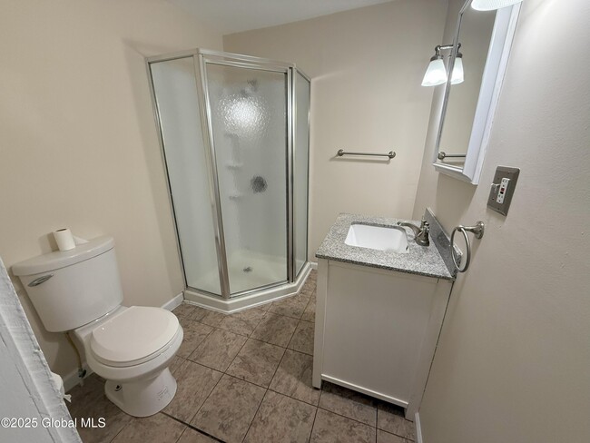 Building Photo - 7915 US-9
