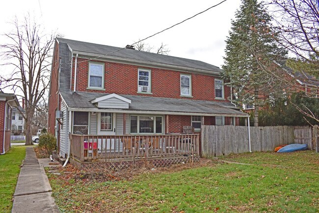 Building Photo - RBAC413