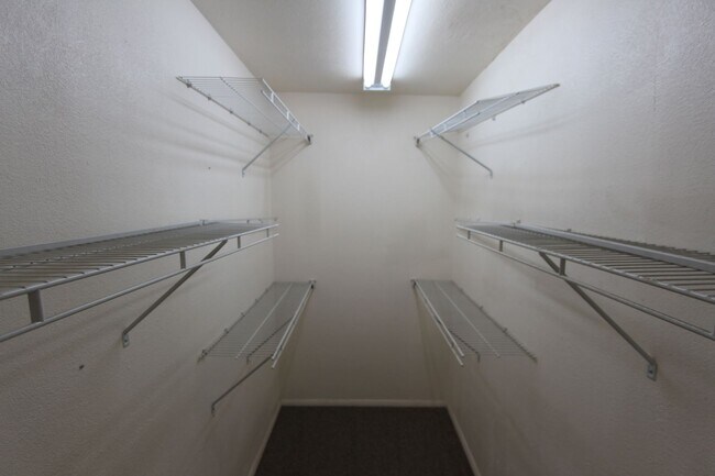 Building Photo - 3409 Pima Dr