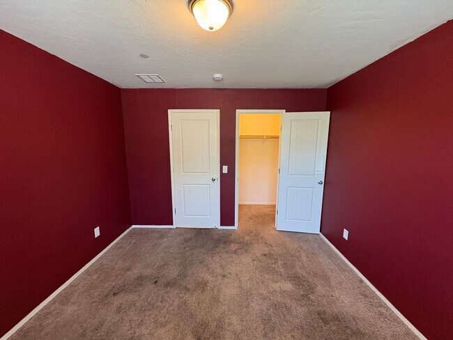 Building Photo - North East Visalia Home coming soon!