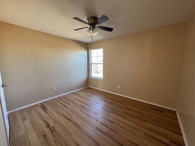 Building Photo - 5600 Lions Gate Ln