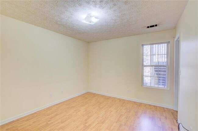 Building Photo - 290 Arden Ridge Ct