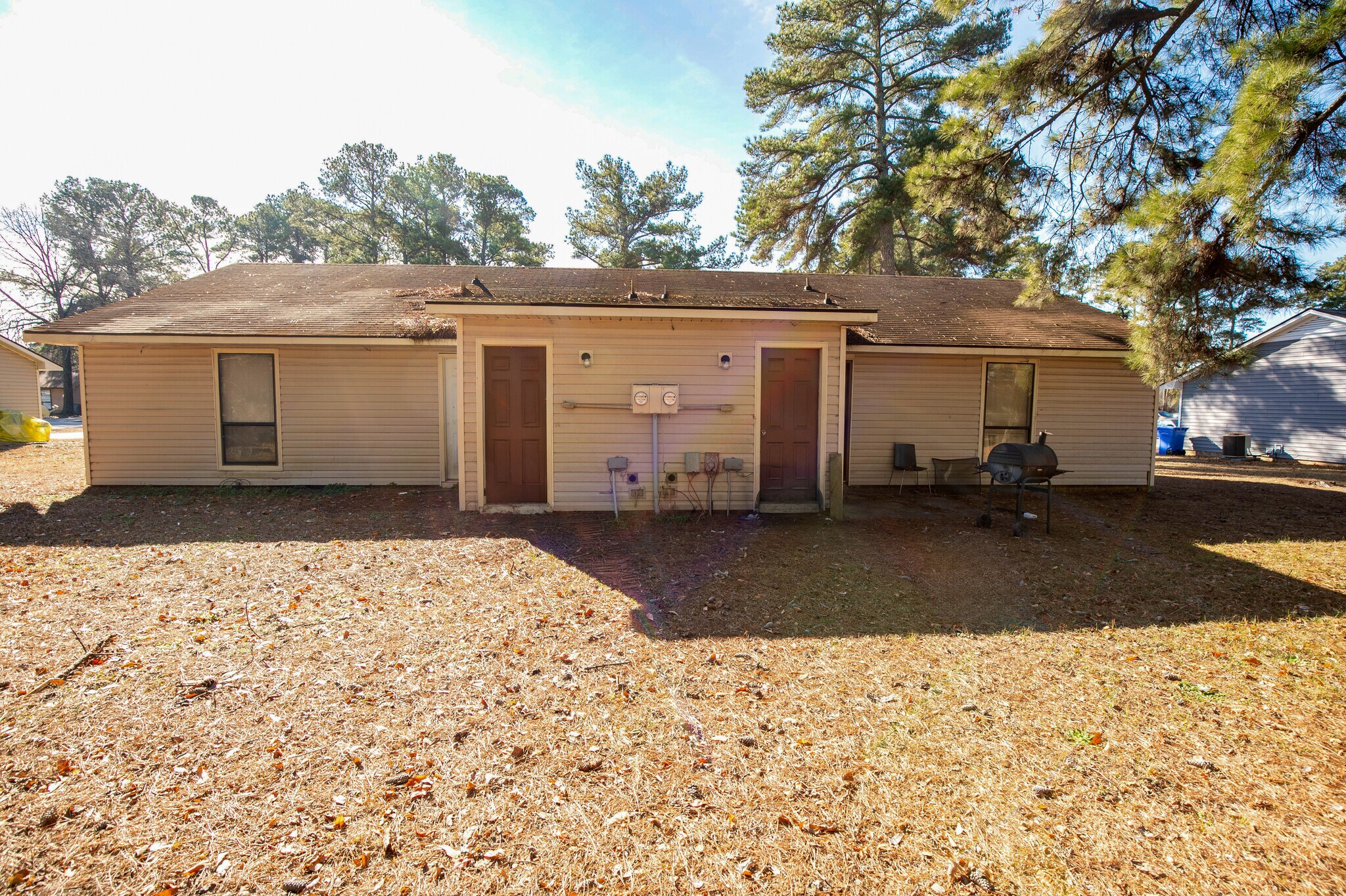 Building Photo - 6448 Rockford Dr