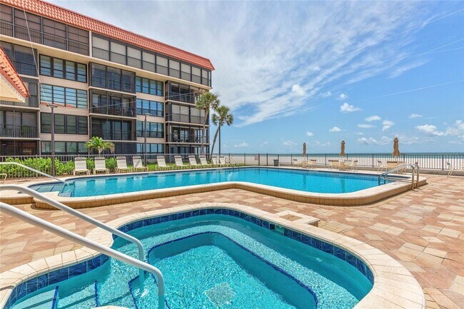 Building Photo - 17580 Gulf Blvd