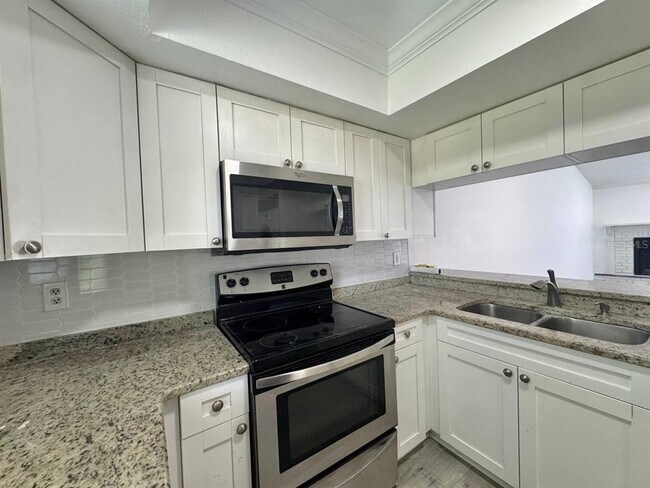 Building Photo - 5102 Lawnton Ct