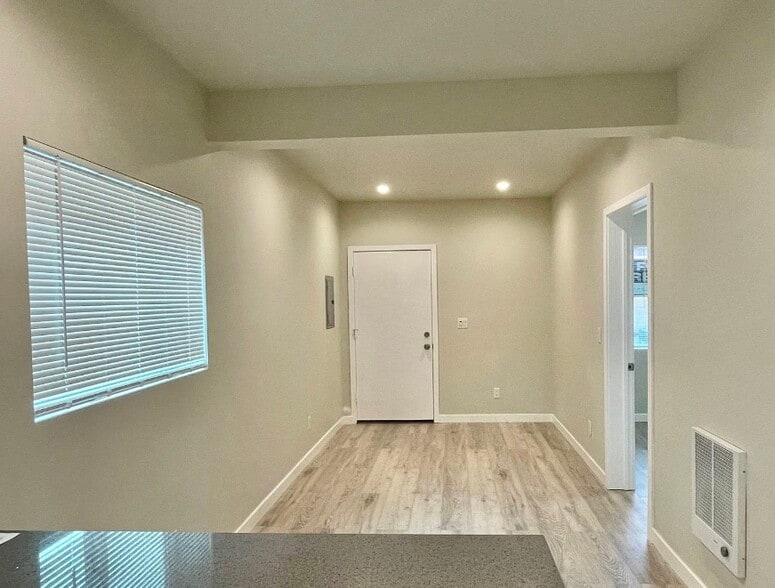Building Photo - 8141 Forelle Dr