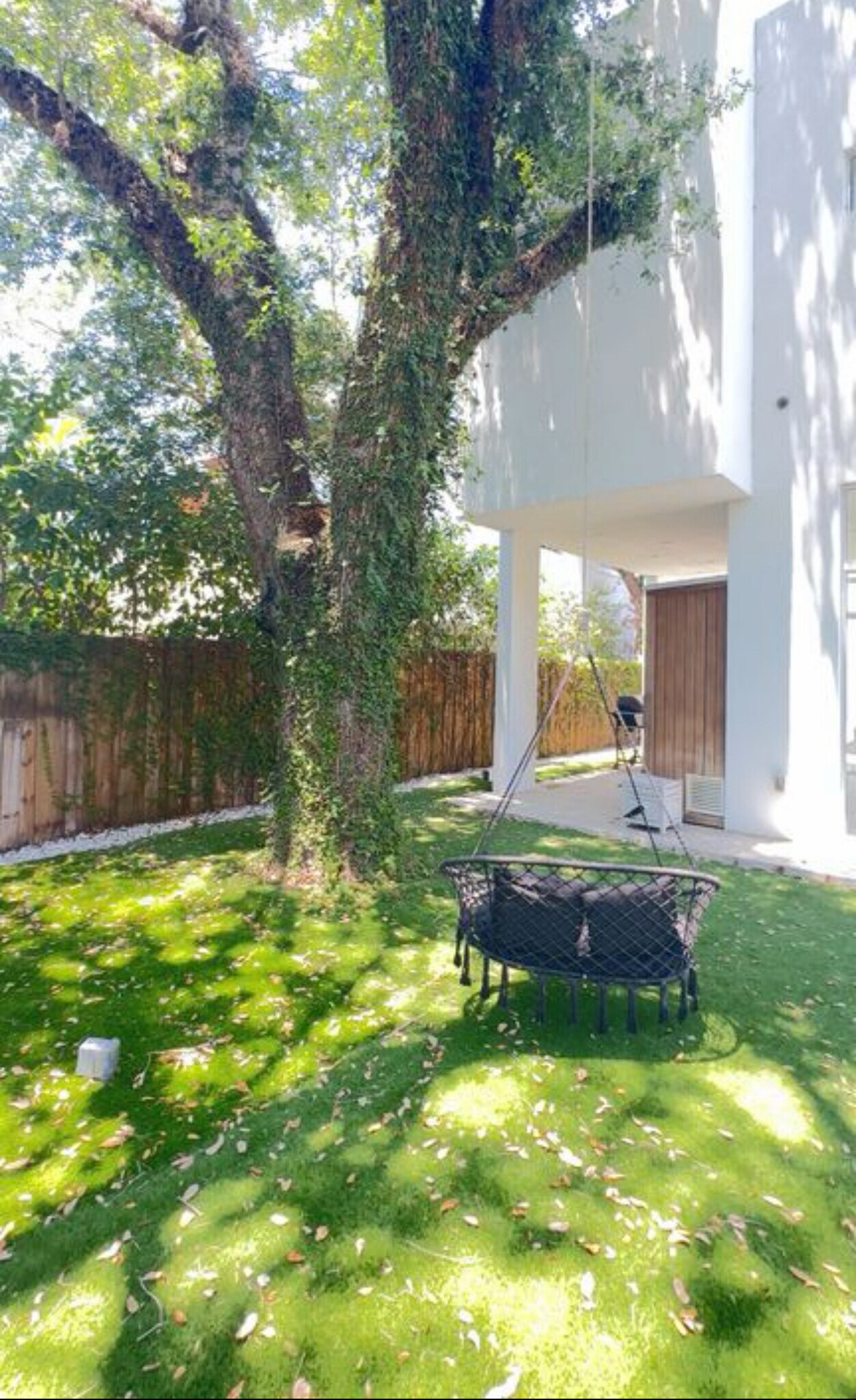 Building Photo - 2921 SW 38th Ct