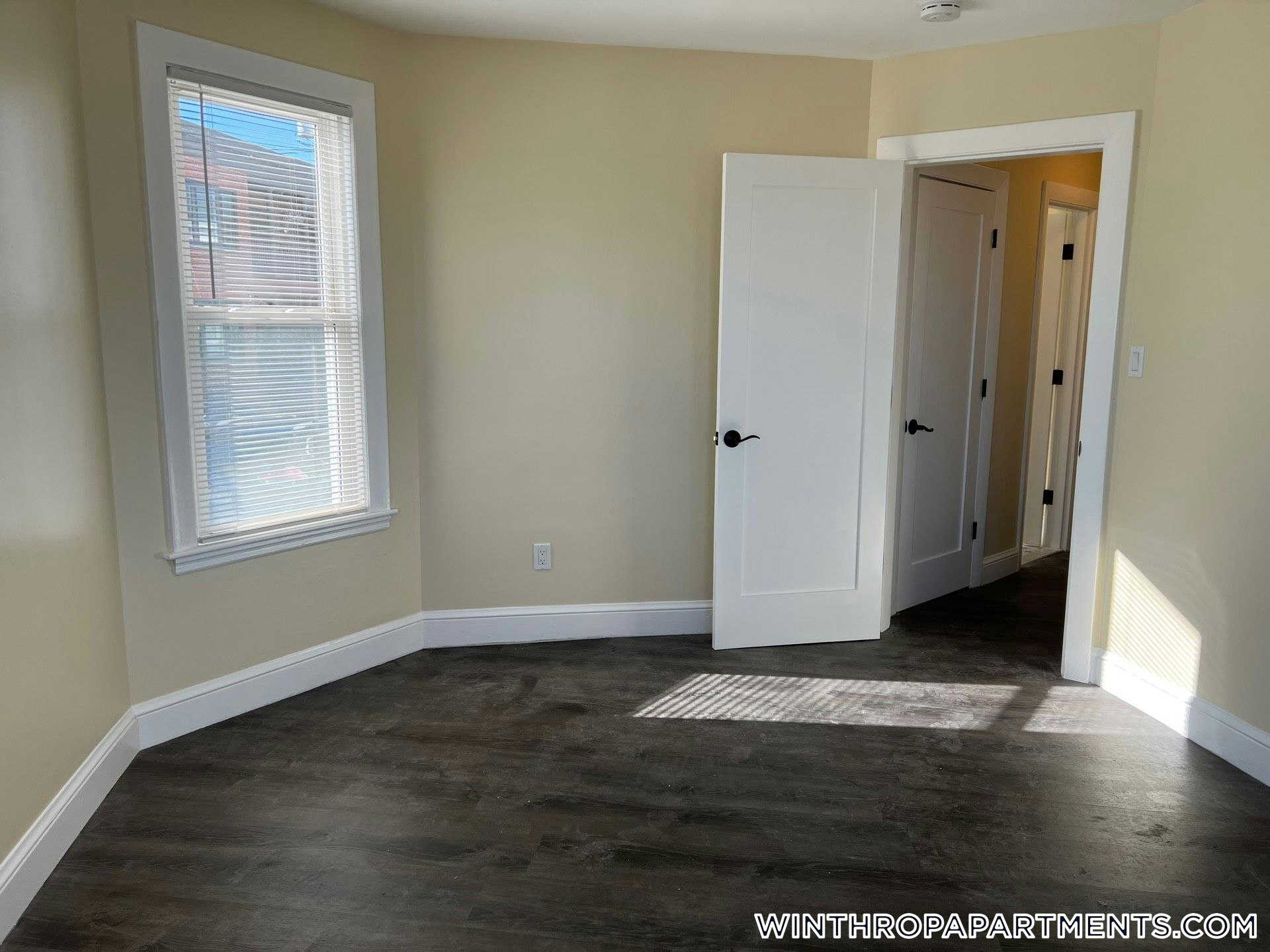 Building Photo - 87 Winthrop Shore Dr