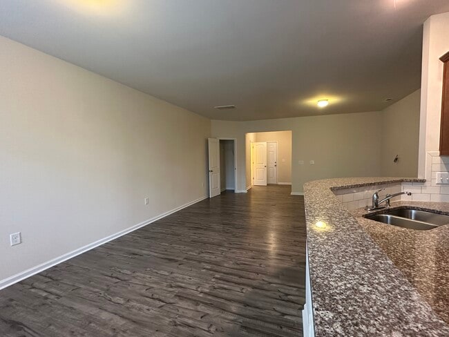 Building Photo - 1032 Laceflower Dr