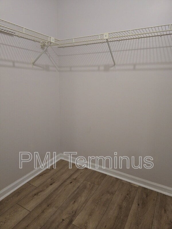 Building Photo - 5227 Ridge Forest Dr