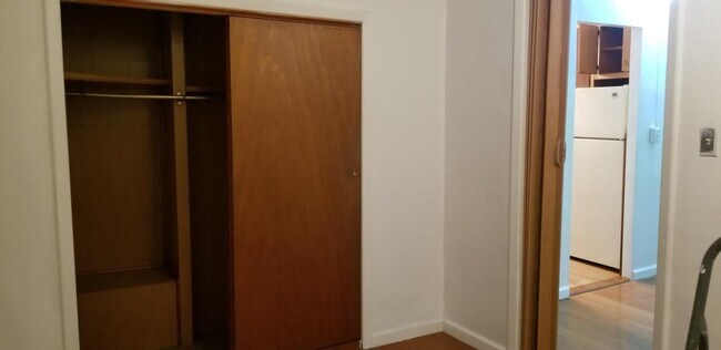 Building Photo - 82 STREET