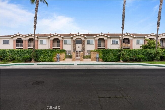 Building Photo - 17888 Alburtis Ave