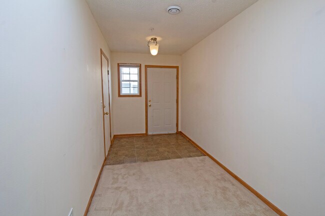 Building Photo - 6580 Olive Ln N