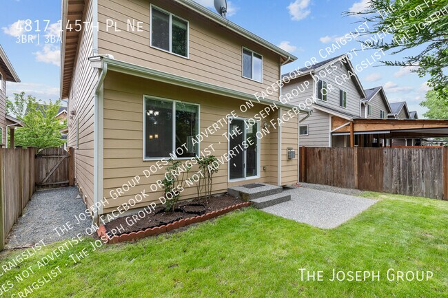 Building Photo - 4817 145th Pl NE