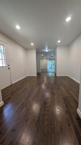Building Photo - 1406 Eastus Dr