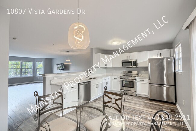 Building Photo - 10807 Vista Gardens Dr