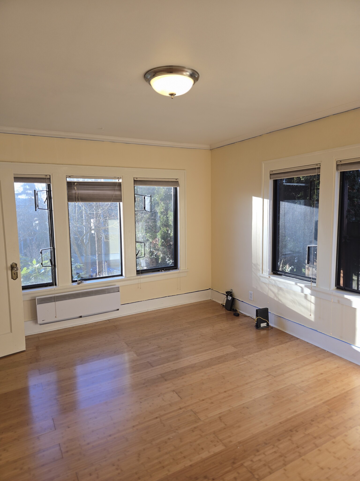 Front Bedroom - 2612 Franklin Ave E