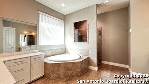 Building Photo - 12118 Arroyo Spg