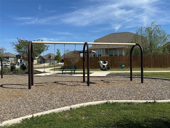 Building Photo - 19320 Forman Dr