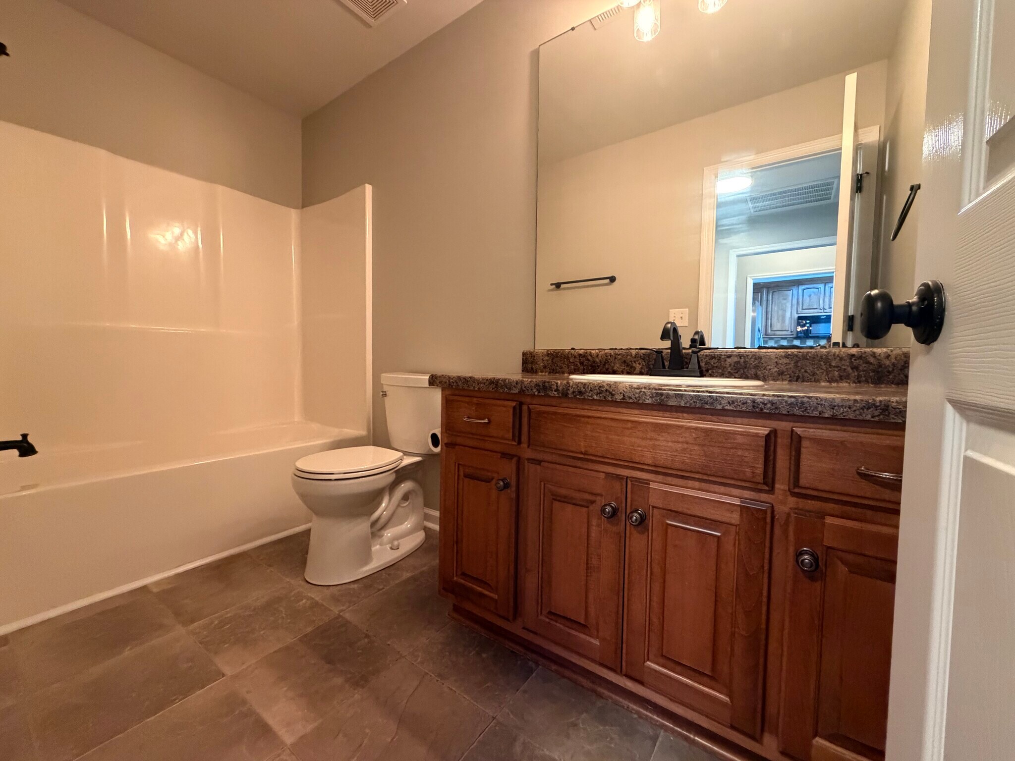 Building Photo - 452 Banyon Rd