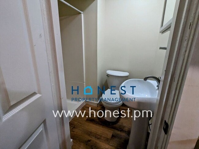 Building Photo - 36 Prospect St