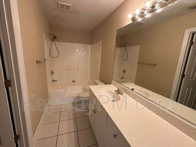 Building Photo - 314 Caldwell Cir