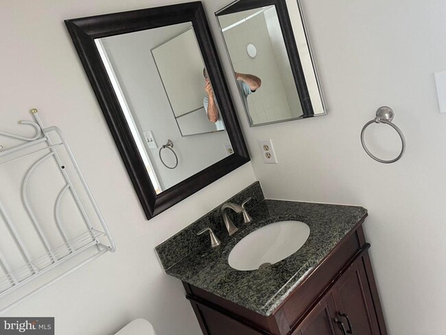 Building Photo - 14428 Black Horse Ct